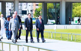 Thủ tướng Phạm Minh Chính thăm Công viên tưởng niệm hòa bình Hiroshima, Nhật Bản