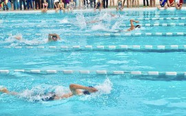 8 lợi ích sức khỏe khi đi bơi thường xuyên