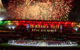 SEA Games 32: Lễ khai mạc ấn tượng, vượt mong đợi của nước chủ nhà