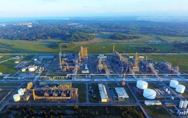Nâng công suất Nhà máy lọc dầu Dung Quất lên 170.000 thùng/ngày