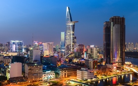 Thành phố Hồ Chí Minh phải "nỗ lực hết sức" mới có thể cán đích tăng trưởng GRDP 7%