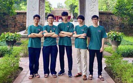 5 học sinh Việt Nam giành huy chương Olympic Vật lí quốc tế năm 2023