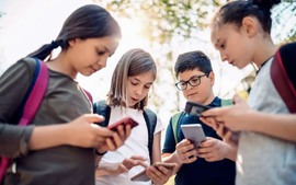 Hà Lan cấm sử dụng điện thoại di động, máy tính bảng trong lớp học