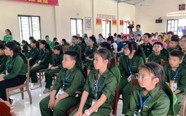 Học kỳ trải nghiệm "Chúng em làm chiến sĩ Biên phòng" ở Lào Cai