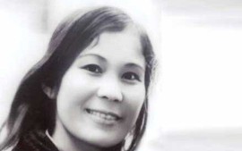 Nhà thơ "hồn đầy hoa cúc dại" Lâm Thị Mỹ Dạ qua đời