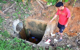 Lào Cai: Nam thanh niên đi xe máy bị ngã, rơi xuống hố thu nước tử vong