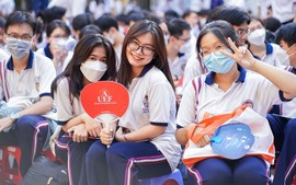 Thành phố Hồ Chí Minh: Trường đại học đầu tiên công bố điểm sàn xét điểm thi tốt nghiệp trung học phổ thông