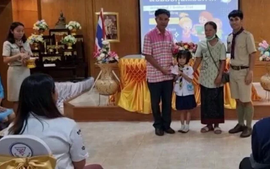 Trường học ở Thái Lan thay đổi hoạt động trong Ngày của Mẹ