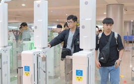 Ứng dụng Hệ thống cổng kiểm soát xuất nhập cảnh tự động tại cửa khẩu đường hàng không