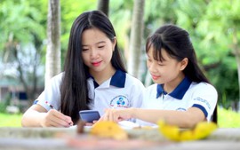Sinh viên khó khăn thuộc Đại học Quốc gia Thành phố Hồ Chí Minh được vay ưu đãi học tập lãi suất 0%
