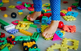 Bậc học mầm non: Học liệu, đồ chơi được sử dụng quy định thế nào?