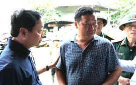 Phó Thủ tướng Trần Hồng Hà kiểm tra thực địa và thăm hỏi đồng bào vùng bị lũ ống ở Sa Pa