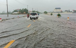 Ảnh hưởng của áp thấp nhiệt đới, Thanh Hóa - Quảng Bình mưa lớn kéo dài đến 28/9, đề phòng lũ trên các sông