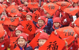 Tỉ lệ sinh giảm giáng một "đòn" mạnh vào các trường mầm non Trung Quốc
