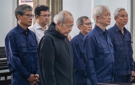 Tuyên án cựu Chủ tịch tỉnh Khánh Hòa Nguyễn Chiến Thắng và 8 cựu lãnh đạo tỉnh
