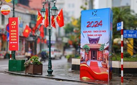 Hà Nội trang hoàng rực rỡ cờ hoa mừng Đảng, mừng Xuân Giáp Thìn 2024