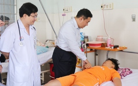 Vụ ngộ độc cơm gà ở Nha Trang: Số ca nhập viện tiếp tục tăng mạnh, khẩn trương điều tra xác định rõ nguyên nhân