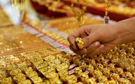 Chính phủ lại giục Ngân hàng Nhà nước khẩn trương bình ổn thị trường vàng