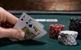 Trường hợp nào chơi bài Poker bị coi là đánh bạc bất hợp pháp tại Việt Nam?