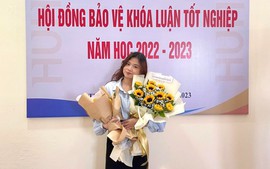 "Thí sinh đặc biệt nhất cả nước" Huỳnh Ngân Giang tiếp tục đỗ Thủ khoa