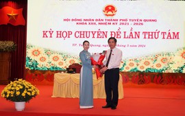 Nữ Hiệu phó giữ chức Phó Chủ tịch Ủy ban nhân dân thành phố Tuyên Quang