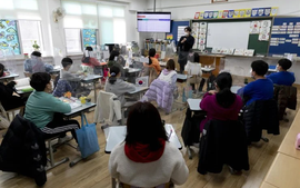Quy định về quyền của giáo viên Hàn Quốc được bổ sung thế nào?