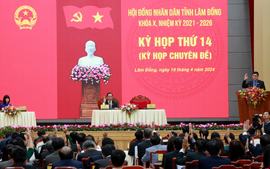 Lâm Đồng: Bãi nhiệm chức danh Chủ tịch Hội đồng nhân dân và Chủ tịch Ủy ban nhân dân