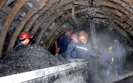 Quảng Ninh: Cháy khí metan trong hầm lò, 4 công nhân tử vong