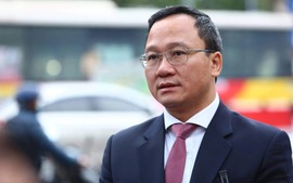 Ông Khuất Việt Hùng rời vị trí Phó Chủ tịch chuyên trách Ủy ban An toàn giao thông Quốc gia
