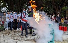 Cơ hội thực hành kỹ năng phòng cháy chữa cháy và cứu nạn cứu hộ cho người dân Thủ đô