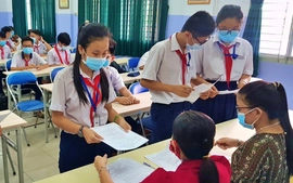 Vụ việc "ép" học sinh không thi vào lớp 10: Lời thanh minh khó tin của trường Nguyễn Văn Bứa