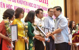 Hà Nội trao giải tác phẩm hay về khuyến học - khuyến tài, xây dựng xã hội học tập