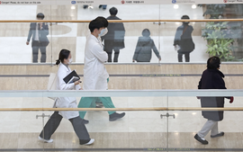Hàn Quốc tăng hàng nghìn chỉ tiêu tuyển sinh vào trường y