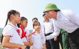 Quảng Ninh dành 20 tỉ đồng/năm nguồn xã hội hoá chăm sóc, bảo vệ trẻ em