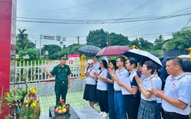 Hành trình "Tôi yêu Tổ quốc tôi" tại Hướng Phùng