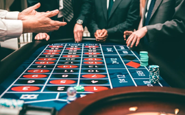 Đề xuất gia hạn thí điểm cho người Việt vào chơi casino