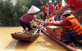 Bảo đảm an toàn thực phẩm, phòng chống ngộ độc thực phẩm do bão, lụt - những việc cần làm ngay