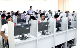 Chuẩn bị thi tốt nghiệp trung học phổ thông trên máy tính