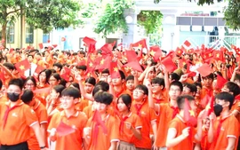 Học sinh dân lập tại Hà Nội được hỗ trợ học phí gần 2 triệu đồng mỗi năm theo dự kiến