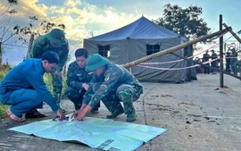 Khẩn cấp di dời 664 người dân sau sạt lở nghiêm trọng tại phía Tây Đà Nẵng