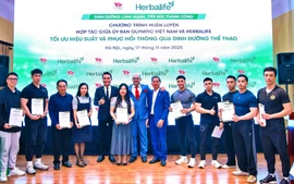 Dinh dưỡng thể thao khoa học giúp vận động viên tối ưu hiệu suất và phục hồi