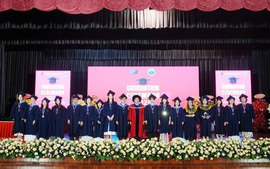 Trường Đại học Quốc tế (IU) vinh danh hơn 1.820 người học ở các bậc đào tạo