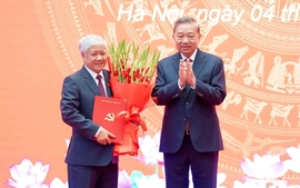 Bộ Chính trị chỉ định đồng chí Đỗ Văn Chiến giữ chức Phó Bí thư Thường trực Đảng ủy Quốc hội nhiệm kỳ 2020-2025