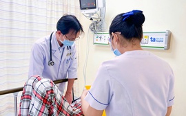 Tìm ra tác nhân gây ngộ độc nhiều người ăn bánh mì