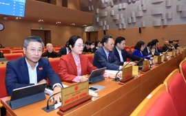 Chi thu nhập tăng thêm cho cán bộ công chức viên chức tại một số tỉnh thành năm 2026