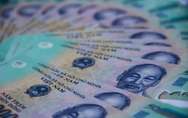 Lãi suất gửi tiền tăng mạnh, lên đến 9%/năm