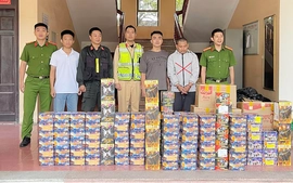 Công an Nghệ An bắt đối tượng vận chuyển hơn 3 tạ pháo nổ trái phép