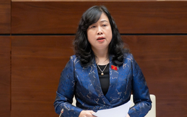 Bộ trưởng Bộ Y tế trả lời về việc tăng phụ cấp cho nhân viên y tế