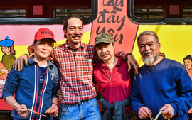 Vẽ Chuyến tàu Xuân