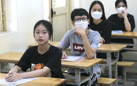 Đề kiểm tra khảo sát vào lớp 10 môn Tiếng Anh của Trường Trung bong da truc tiep ngoai hang anh cơ sở và Trung bong da truc tiep ngoai hang anh phổ thông Nguyễn Tất Thành